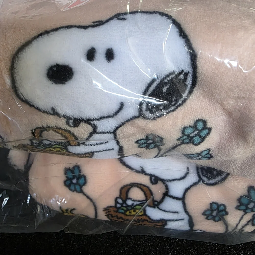 Snoopy Easter Blanket-NWT